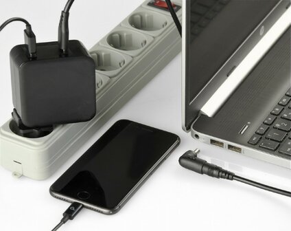 Gembird 60W Universal USB laptop Charger
