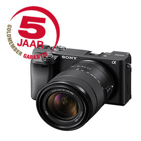 Sony ILCE6400 + 18-135mm  F3.5 - 5.6 zwart