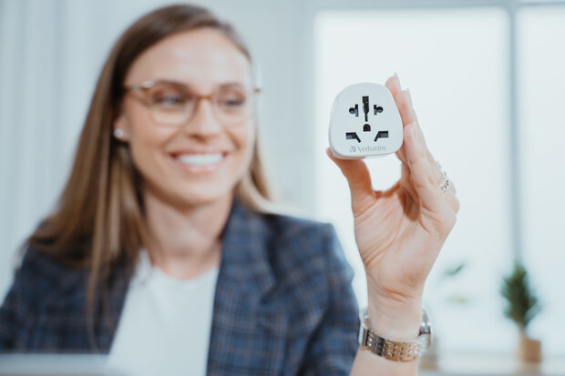 Verbatim World to Europe Travel Adapter WTEU-02