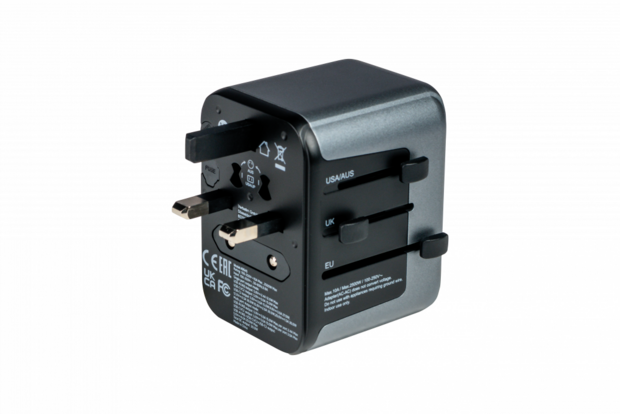 Verbatim UTA-03 Universal Travel Adapter incl USB-A+USB-C