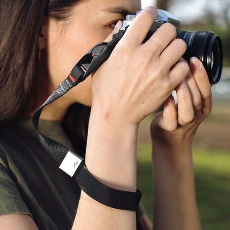 Peak Design Cuff black