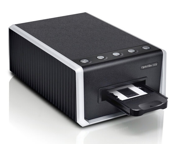 Plustek OpticFilm 135i filmscanner