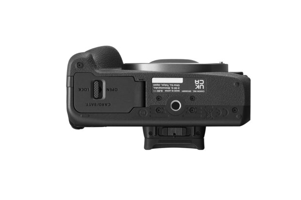 Canon EOS R100 + RF-S 18-45 IS STM + RF-S 55-210mm F/5-7.1 IS STM